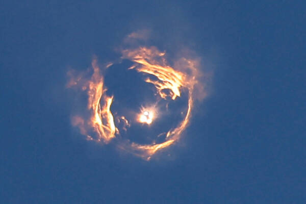 Explosive Setback: SpaceX Rocket Detonates in Latest Texas Launch Test