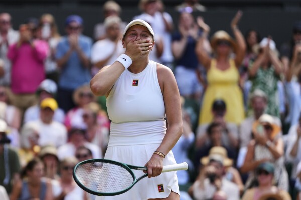 Anisimova beats Sabalenka